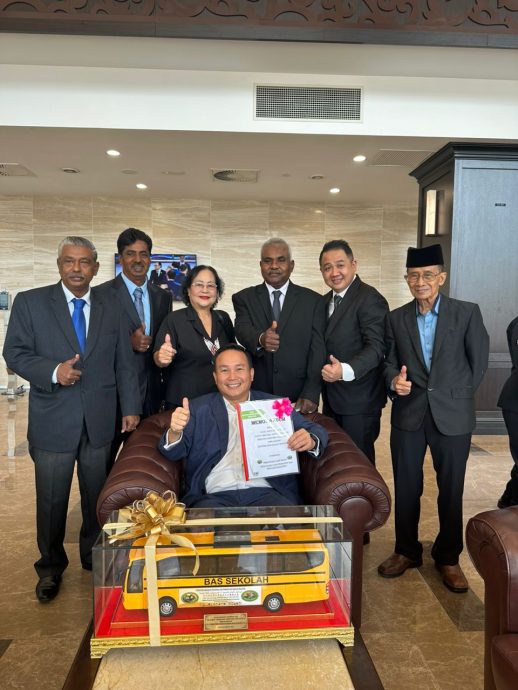 校车业者及司机公会 促1月3日列大马校车司机日