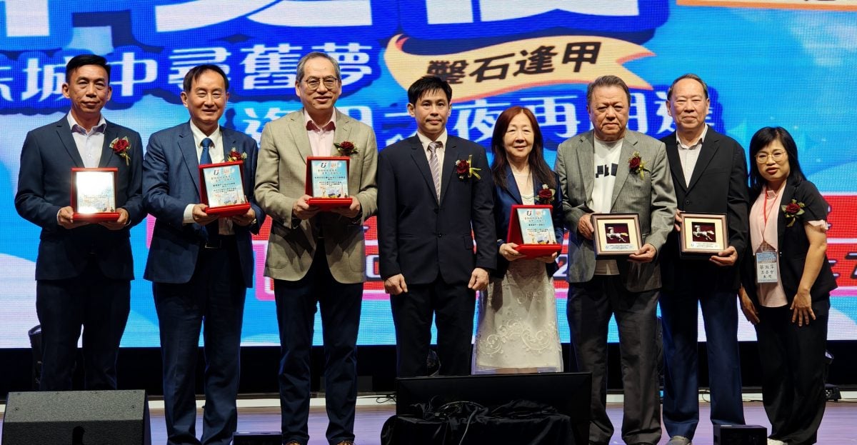 （已签发）全国：洪定国：马逢甲大学校友会，将加强与海外校友互动