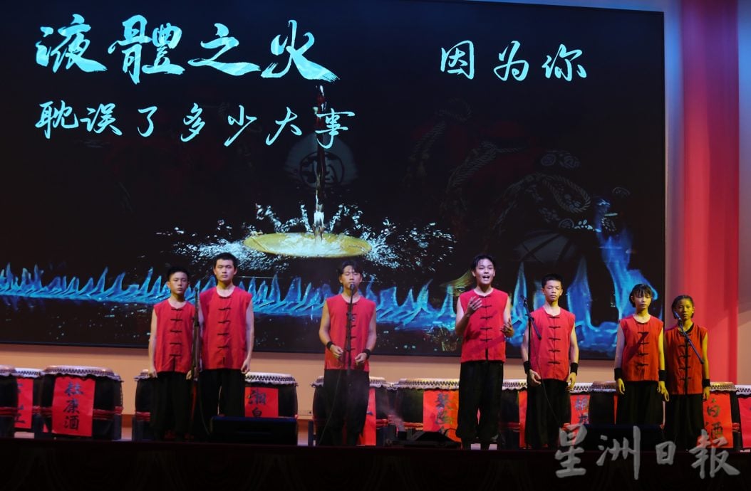 （已签发）柔：**可版头**至达城宽中节令鼓首场公演   千人共同见证传承演出