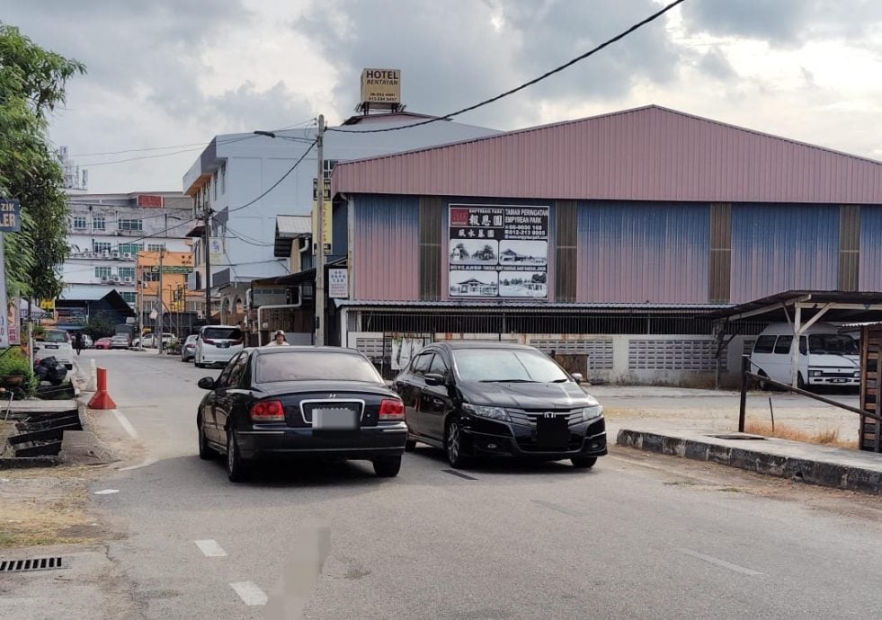 (已签发)柔:改道建议被提出多年后 麻坡拉玛路终于改为单行道