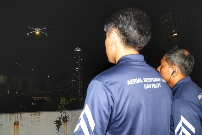 (已签发)柔:狮城二三事:无人机小印度扫黄 警6天全岛捕194人