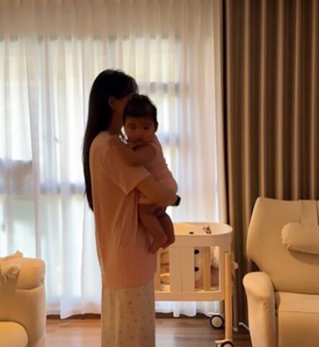 (已签发)柔:狮城二三事:马艺瑄珍惜亲子时光 用爱迎接每一天