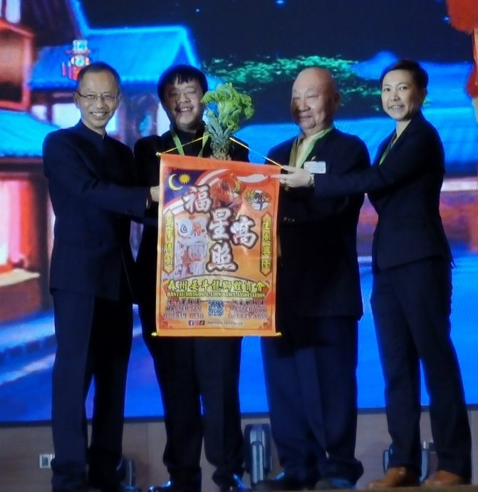 （早报可头）大都会：港马戏曲交流展演《说好中国故事》