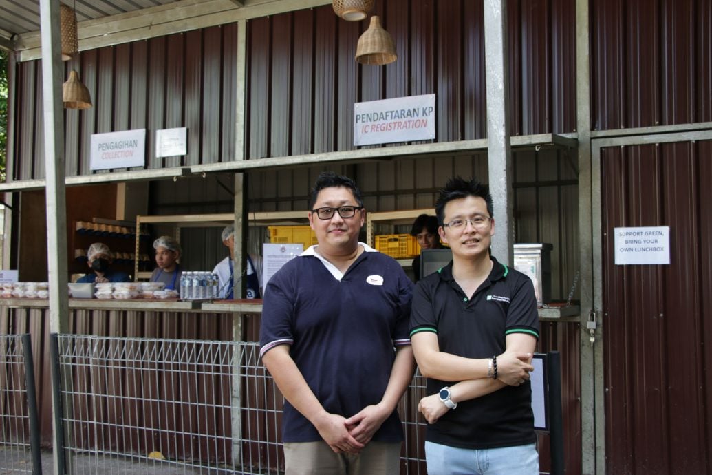 (暖势力)庇Dapur Kita-Kita为有需要者提供午餐餐盒 减轻民众负担