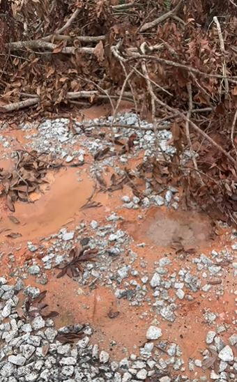 （版2头）大都会/道路又出现裂痕 