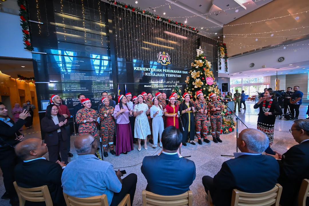 (请设定 23/12 6pm上网,钉首页)1225非耶稣诞辰?信徒亲揭圣诞节“迷思”