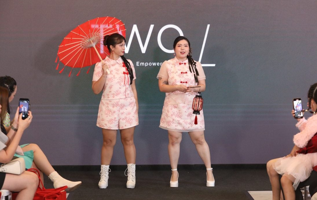 (预编12日见报)大都会/星洲人VIP特稿:英姿旗袍秀