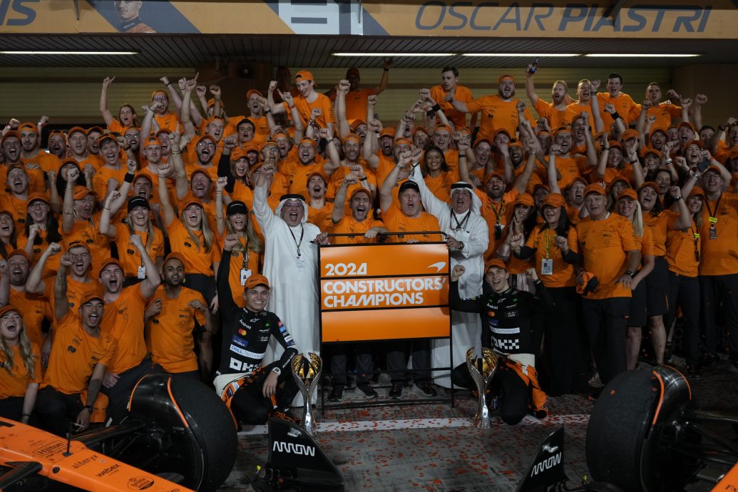 F1收官|维斯塔潘摘车手4连冠 迈凯轮阔别26年重当霸主