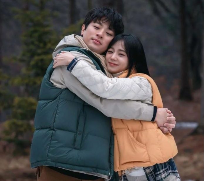 Jisoo睽违4年重回小萤幕 丧尸剧明年2月上架