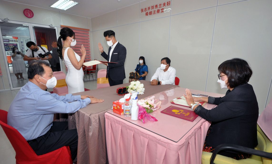 森州非穆结婚人数下降9.7% 周世扬吁各界正视