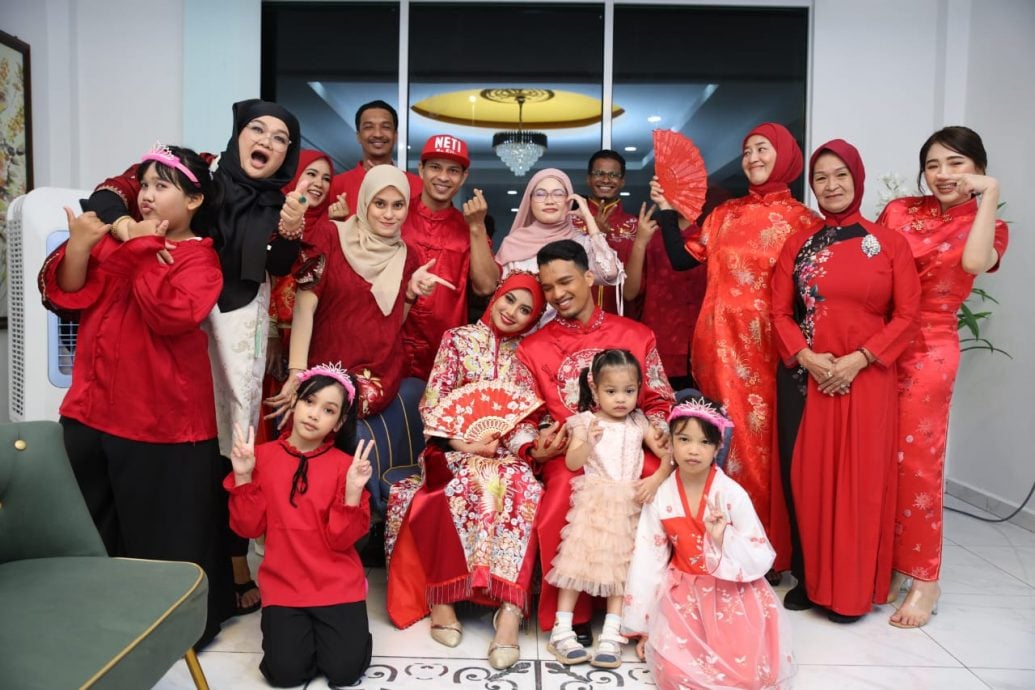 我们∕华巫印血统新郎新娘,4式婚礼和乐融融