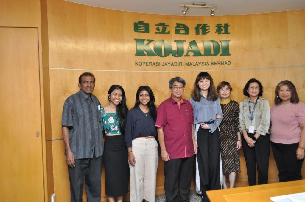 3名自立合作社教育贷款学生考取学士研究生优异成绩 各别获得RM2000奖励金