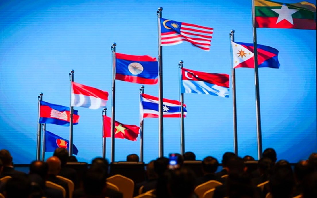 AMRO:东盟+3今年经济增长预测下调至4.2%