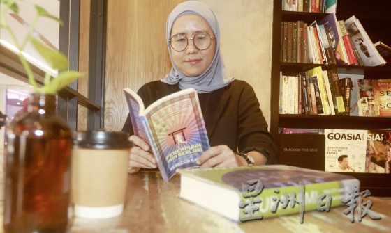 【村上春树现象/02】作家Rebecca Ilham/爱上马拉松,跑著跑著,跑进村上春树魔幻世界