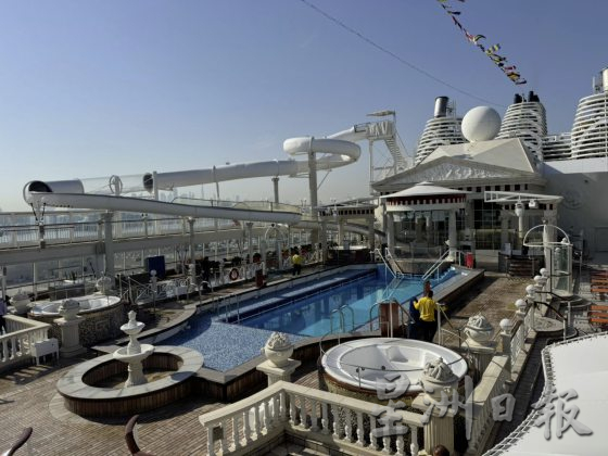 【迪拜】搭乘名胜世界邮轮,3航线探索阿拉伯湾风情