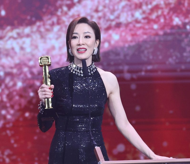 万千星辉2024｜杨茜尧不敌龚嘉欣无缘封后 网抱不平轰TVB没落