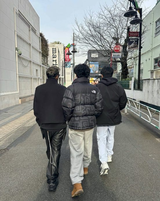 与外国型男搭私人飞机旅行 谢婷婷晒霆锋父子团聚照