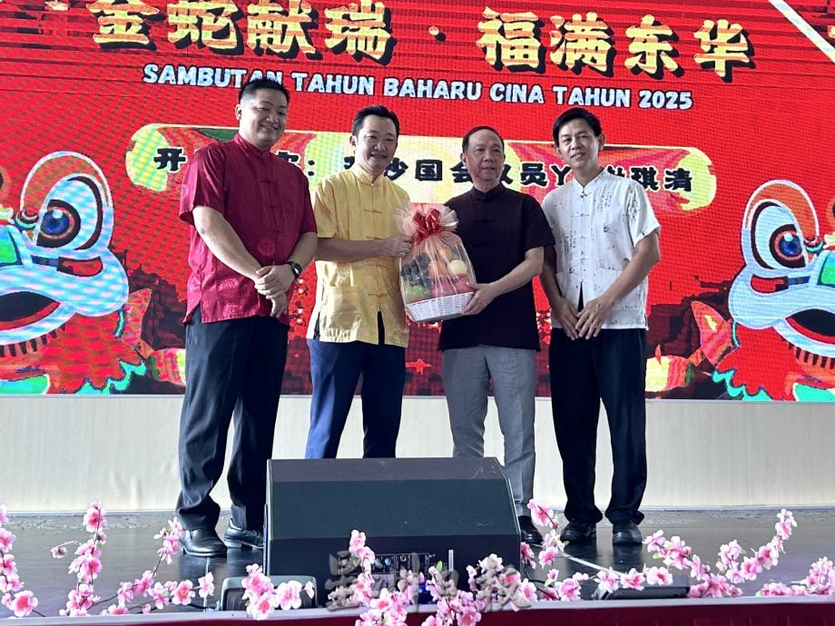 东华小学重设二十四节令鼓队 谢琪清赞助30大鼓