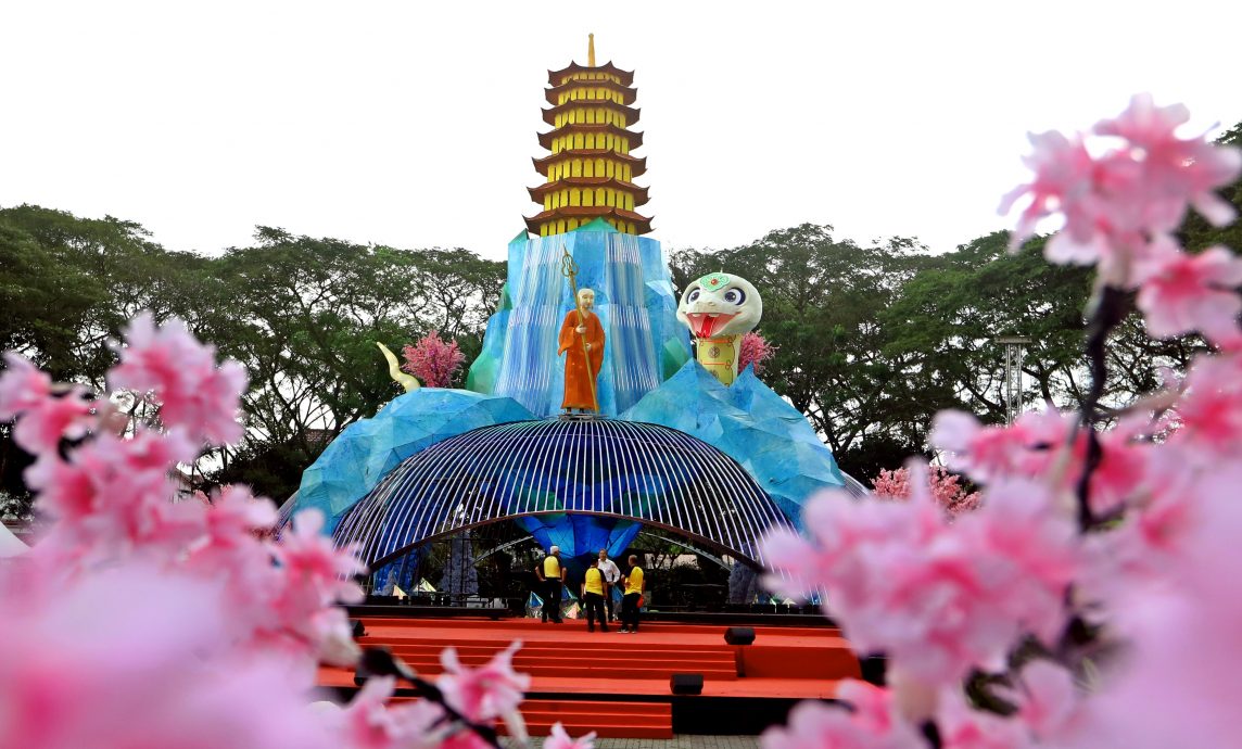 东禅寺灯会/主文/东禅寺平安灯会暨花艺展 媒体率先开箱 