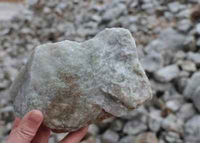 中国宣布锂矿储量跃升至世界第二 称重塑全球格局