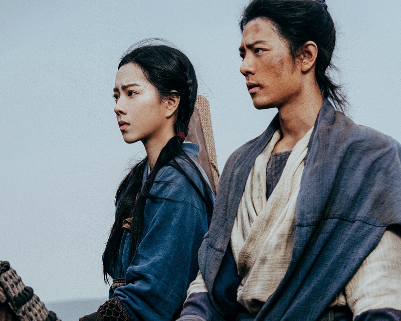 中国未映已破亿 肖战《射雕》220大马登场