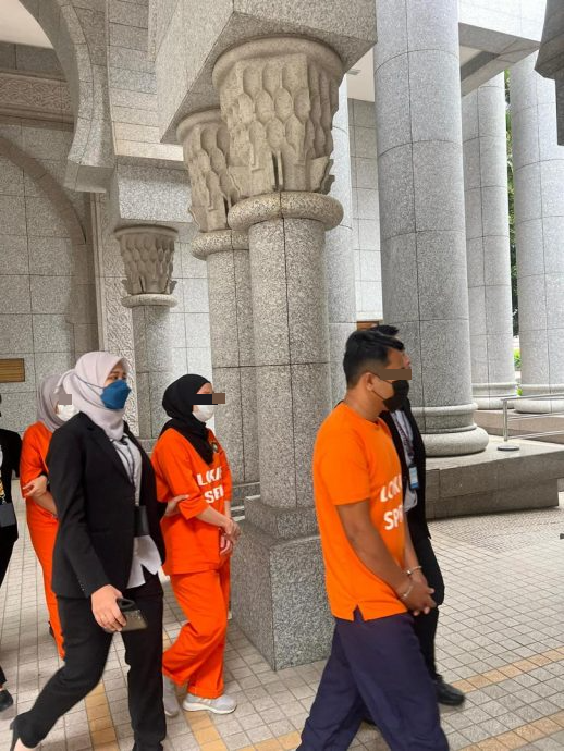 伪造文件和贪污获商用车执照案 反贪会再扣留3人