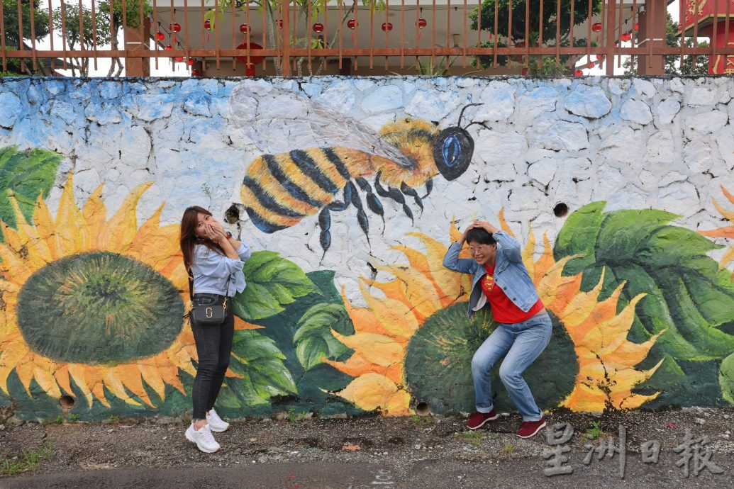 供星洲网:半岛心旅行:融合历史与现代的半日游 来万茂新村体验“新村三宝”
