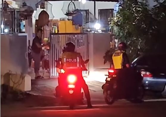 全国版：未签／巴占丽雅花园发生虐狗事件 男子持锤头及刀具击狗 