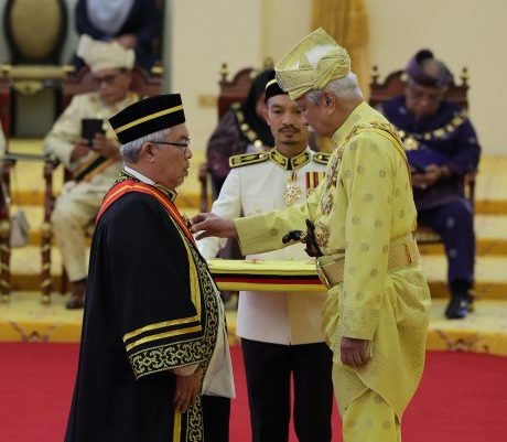 全国版:森最高统治者77岁华诞,吁严厉对付偏离真实伊斯兰教义的穆斯林