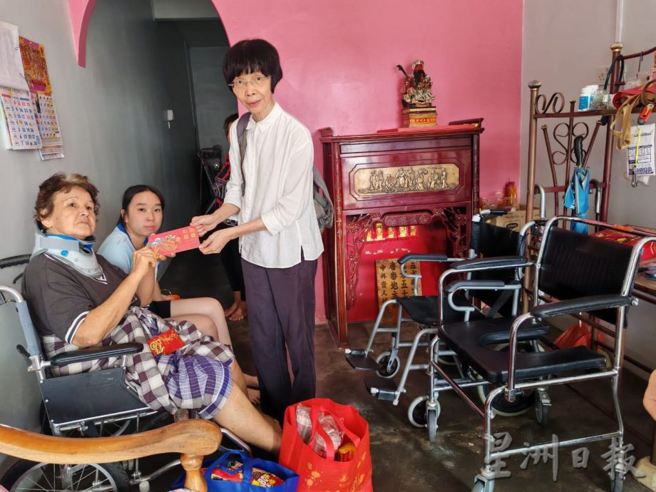 《暖势力》“送福到你家”偏乡送暖,长者欢喜过年