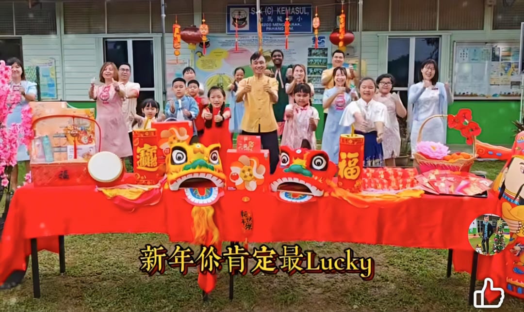 校长老师带动学生录唱跳视频散播新春欢乐