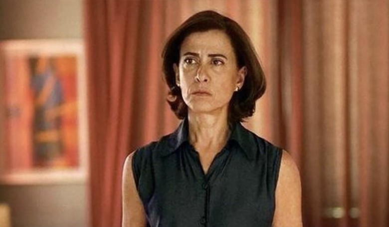 卡拉成首位跨性别人士争影后 遭对手工作人员抹黑