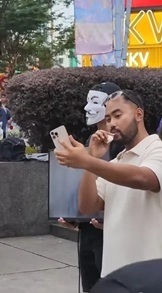 吃炸鸡反抗议素食者惹议 男子回应：我只是表达立场