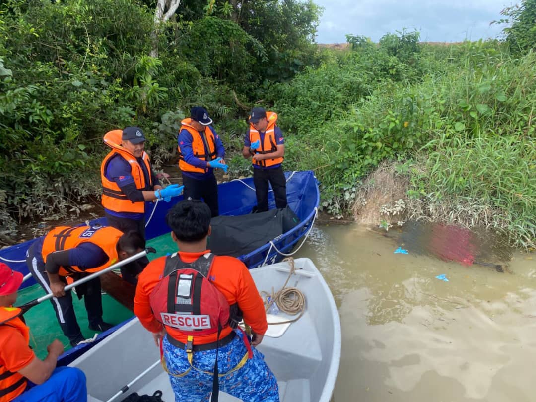 已签发 柔:失足坠沟,9岁男童遗体寻获