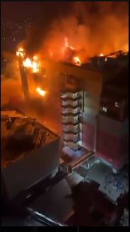 已签发(全国)印尼雅加达商场火灾/女子揭丈夫谎称出差 实则处身夜总会