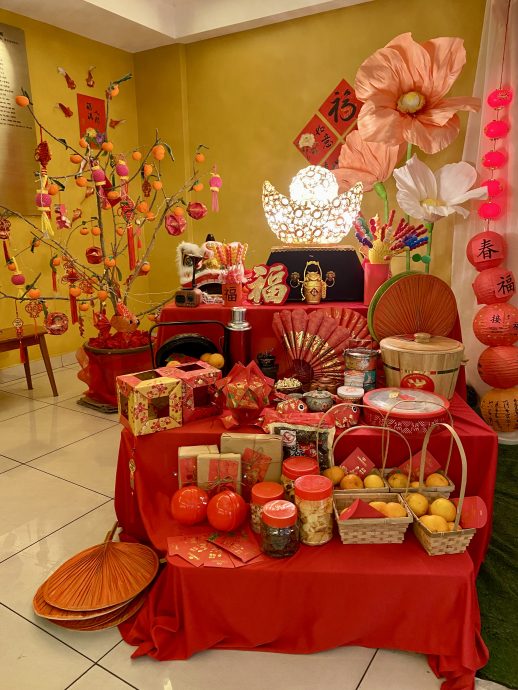 师长学生布置校园 培英变新春打卡点