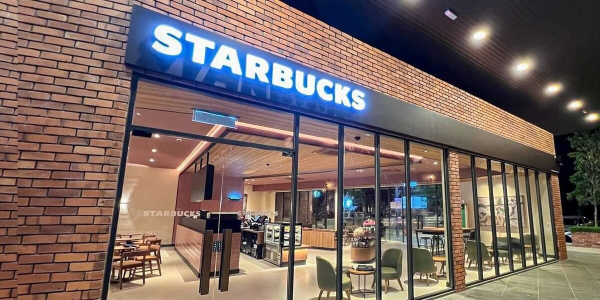 星巴克摆脱杯葛潮销售回升 陈志远：因国人已更理性