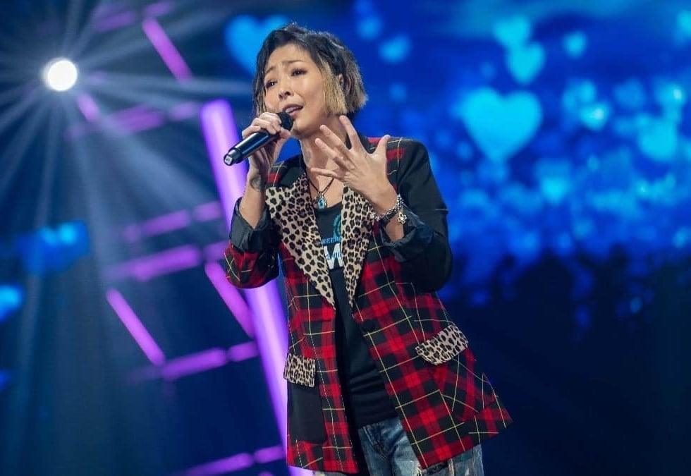 晓培被挖黑历史 泪诉:做错事的人,一切都太难了