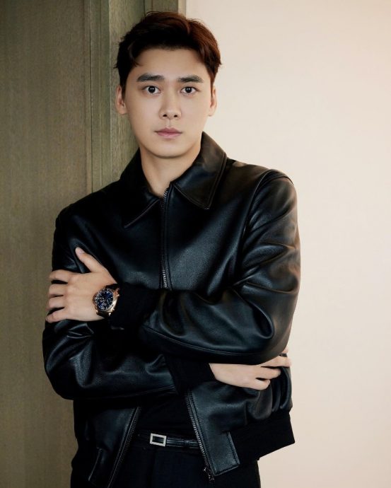 李易峰被爆嫖娼终复出 官宣4月曼谷开演唱会