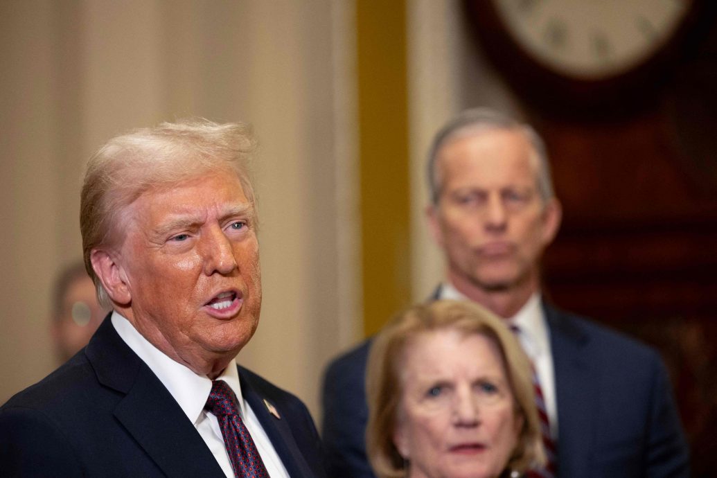 每天有新花样──美媒:特朗普拟宣布国家经济紧急状态