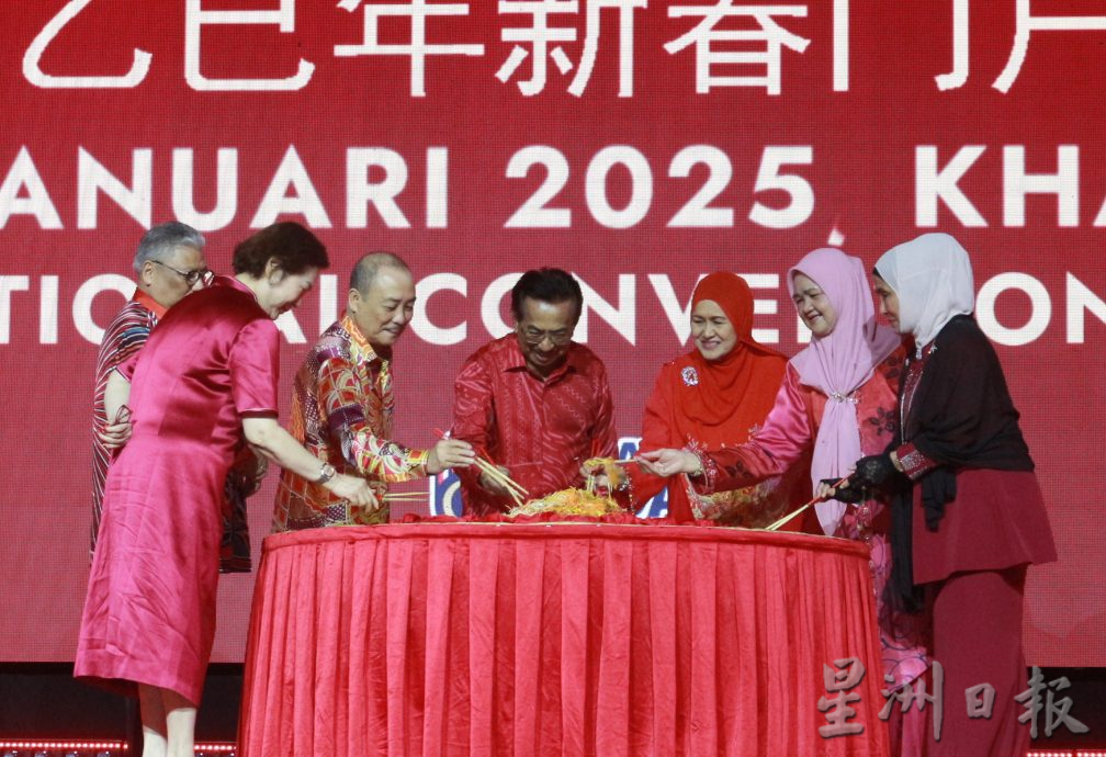 沙巴州政府新春门户开放 25000人共襄盛举