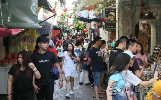 添逾500客房应付游客增 霹今年将增3酒店