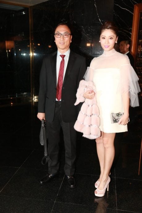 港姐李明慧控告被老公恐吓 22年婚姻拉警报