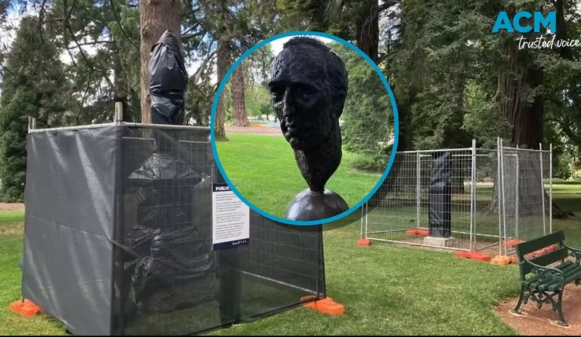 澳洲总理大道遭破坏 基廷和陆克文雕像遭斩首偷走