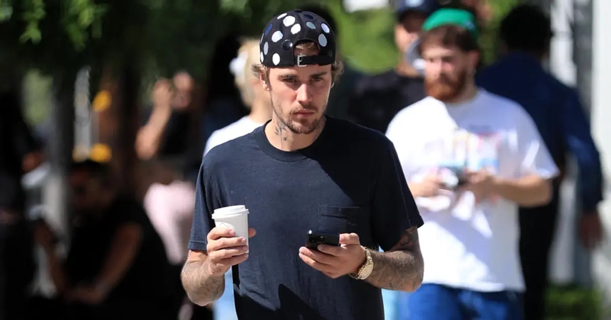 疑似家中呼麻照流出 小贾斯汀被批“荼毒小孩”