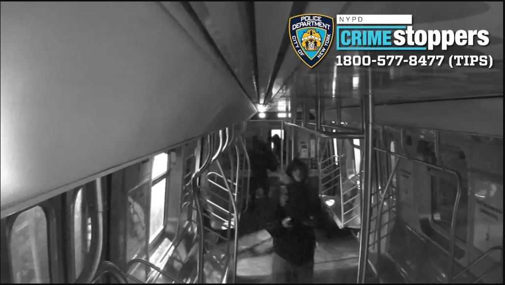 纽约警方寻“偷盗”地铁列车的兜风客
