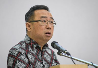 美国或收紧AI晶片出口 郑立慷:准备应对潜在影响