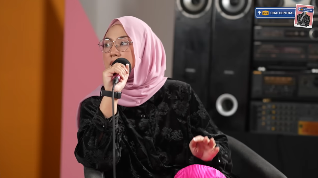 茜拉自曝未成年遭性骚扰 惊吓过度喊不出声