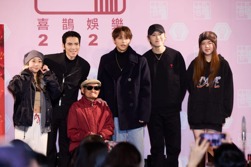 萧敬腾豪赏8个月年终奖金 尾牙加码送百万现金