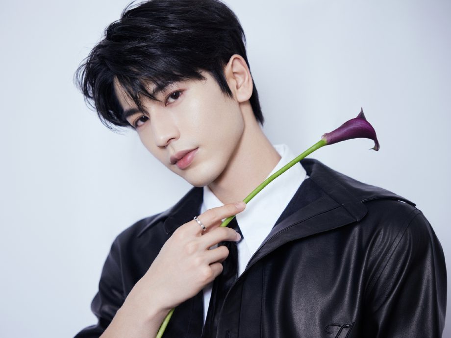 被私生饭跟踪滋扰 张凌赫动怒报警